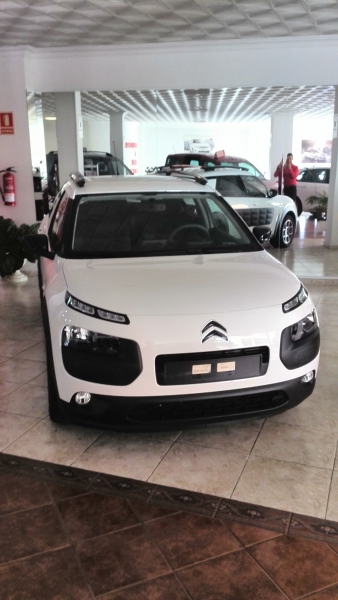 NUEVO C4 CACTUS FEEL FINE HDI 100 CV NUEVO C4 CACTUS FEEL FINE HDI 100 CV
